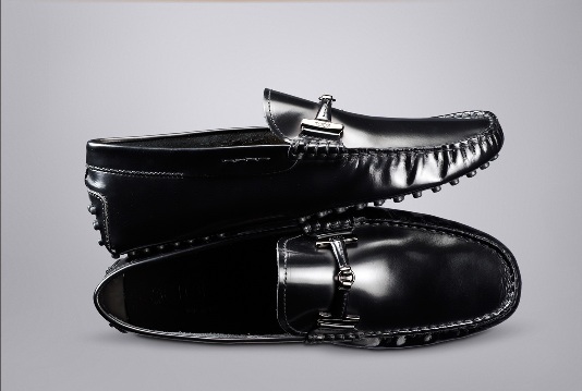 Tod's Black Calf Leather Moccasins